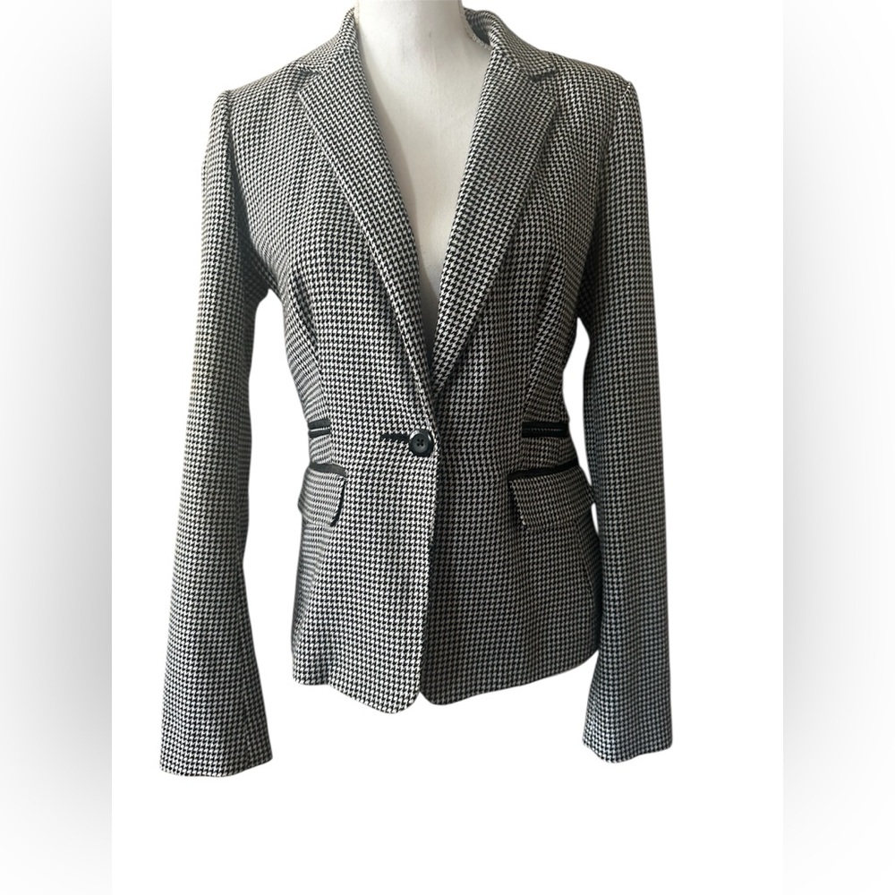 Guess Black and White Blazer Fitted Tailored